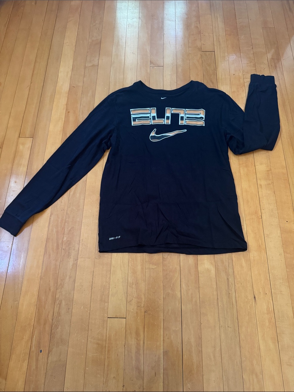 Nike Elite dri-fit Black Long-Sleeve Tee with Gold Tone Logo men’s L